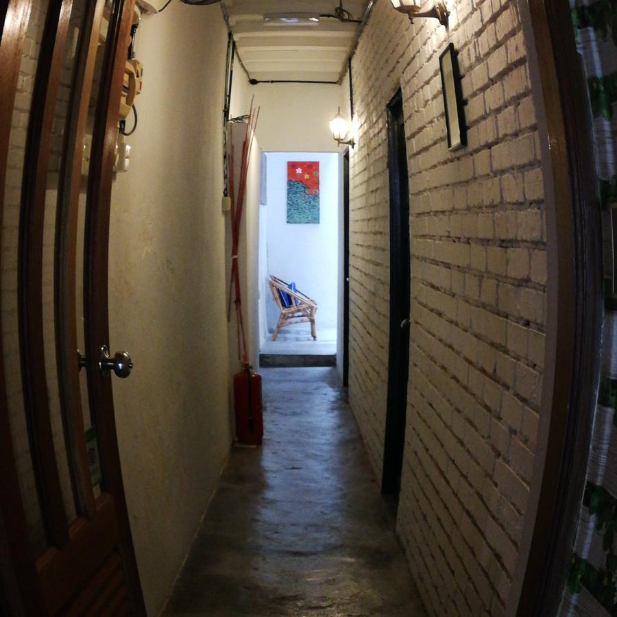 Monkey Motel Cafe Malacca ภายนอก รูปภาพ
