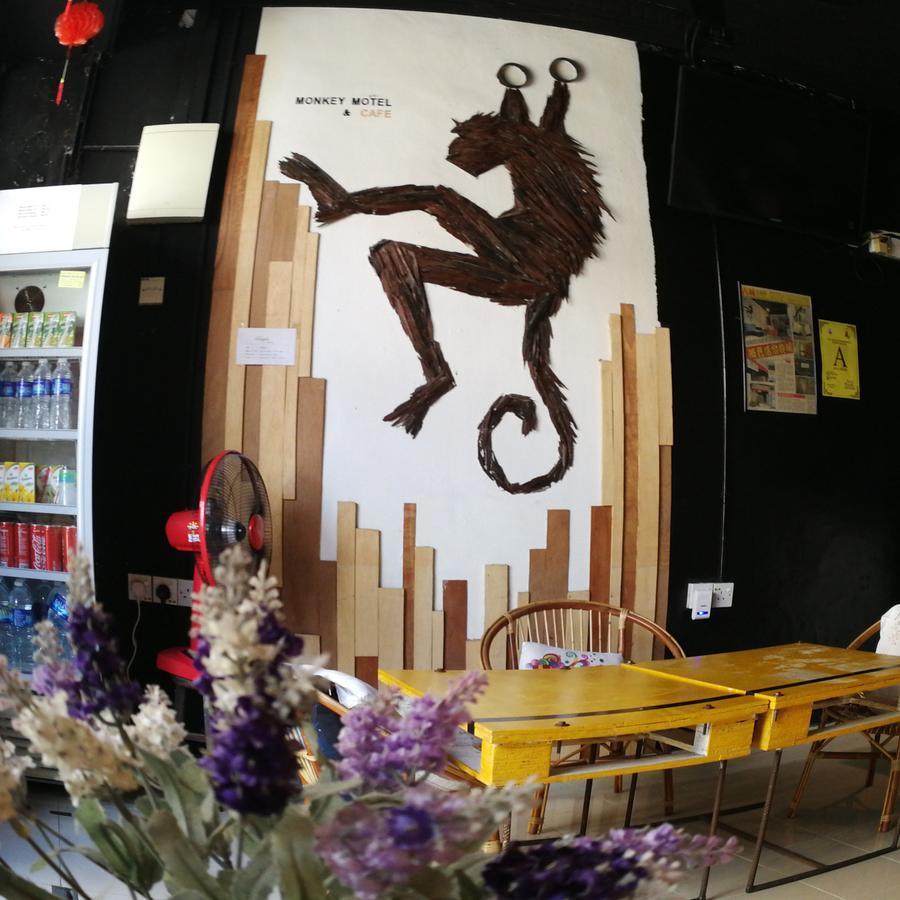 Monkey Motel Cafe Malacca ภายนอก รูปภาพ